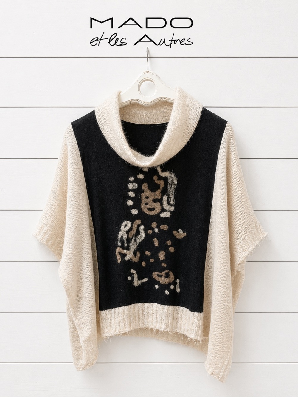 MADO ET LES AUTRES – BLACK & CREAM PONCHO-STYLE SWEATER – SIZE 2/M